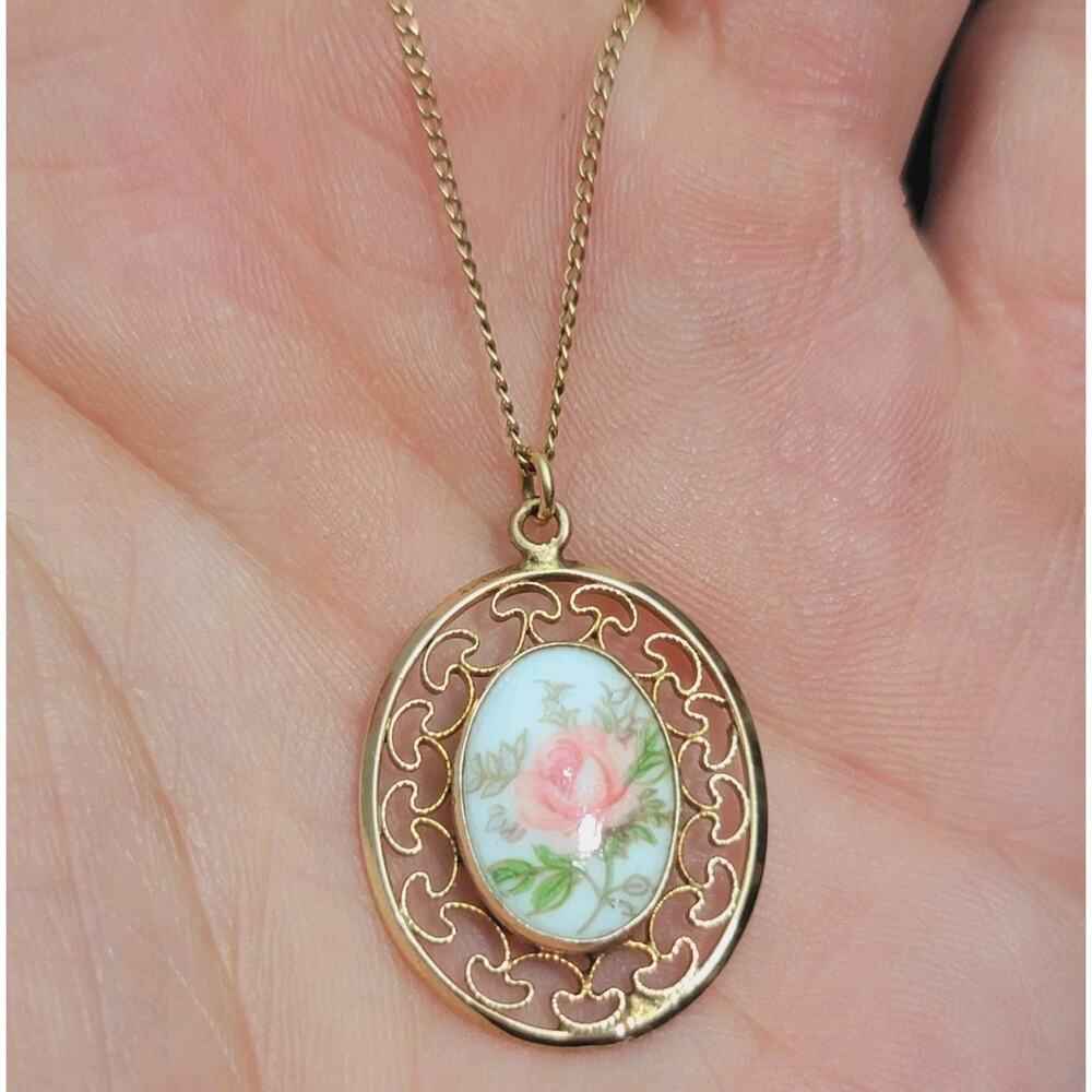 Winard 12K Gold Filled Pendant Necklace 18"